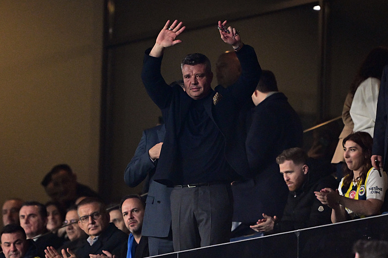 Fenerbahçe’den dev transfer operasyonu! İşte yönetimin ilk hedefi