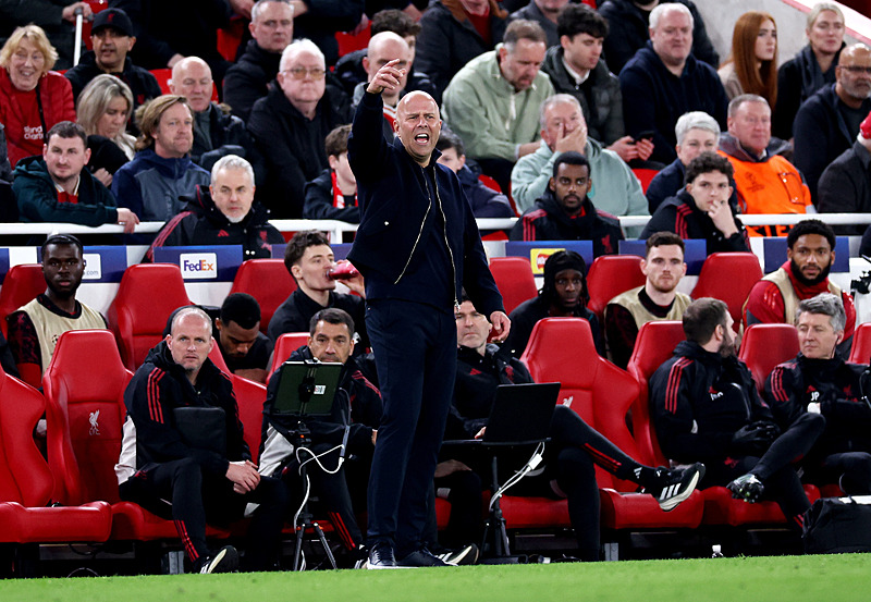 Arne Slot’tan dikkat çeken Galatasaray açıklaması!