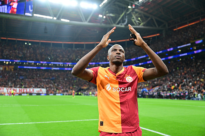Victor Osimhen’den çarpıcı sözler! Geri dönüş tarihini açıkladı
