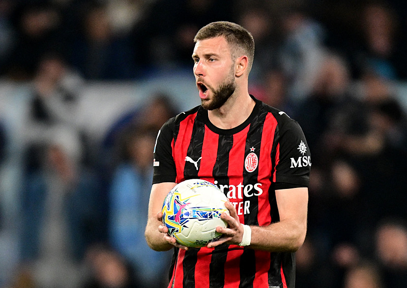 Galatasaray’dan Milano çıkarması! Ara transfer döneminde de gündeme gelmişti