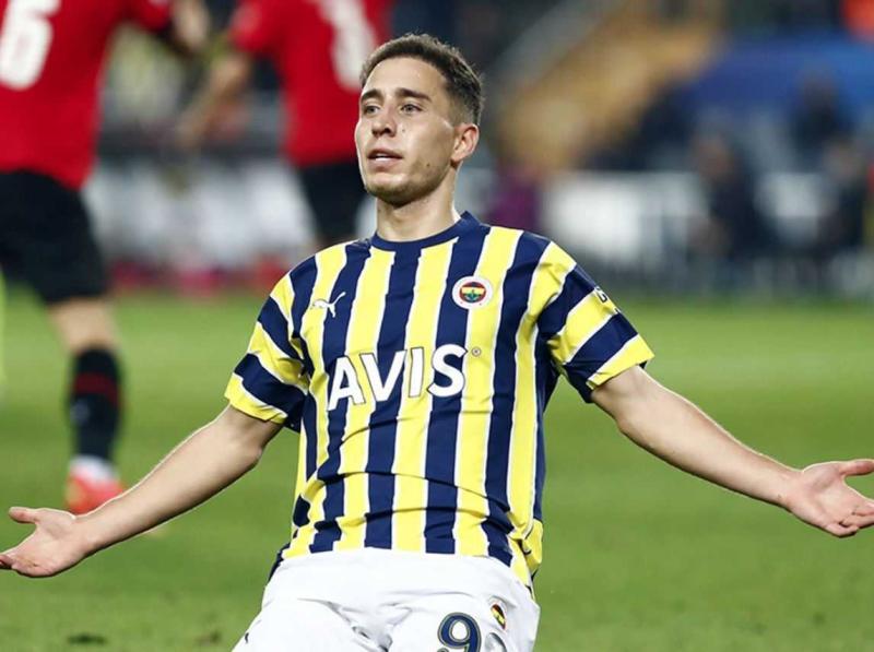 28 yaşındaki futbolcu bu sezon resmi maçta forma giymedi.