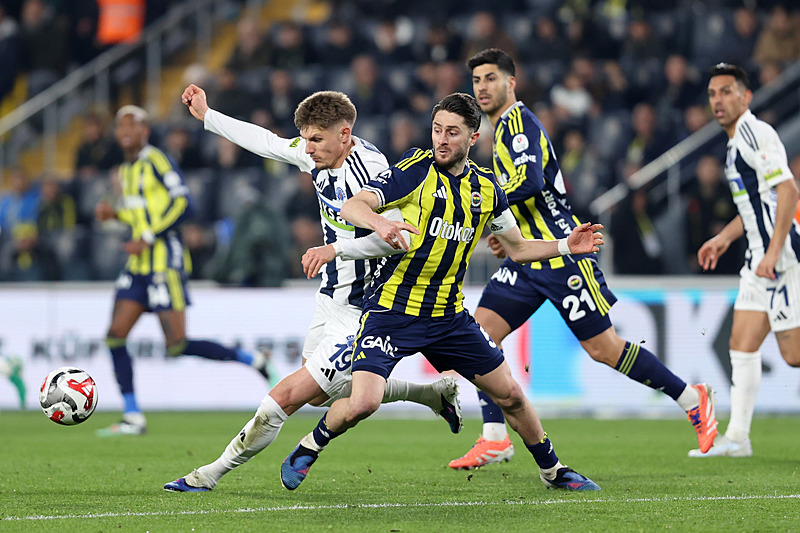Fenerbahçe’nin yıldızından ayrılık kararı! Avrupa kulüpleri peşinde