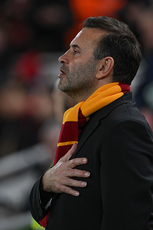 Galatasaray’da Okan Buruk gelişmesi! 3 kulüp peşine düştü