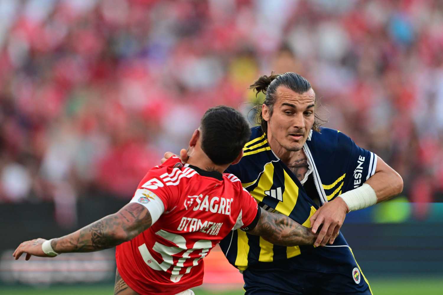 Fenerbahçe’de ayrılık kapıda! Sezon sonunda o isme veda edilecek