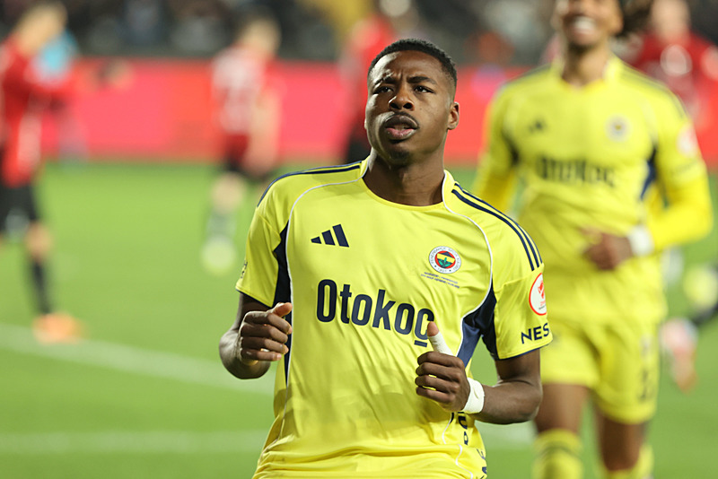 FENERBAHÇE HABERİ: Anthony Musaba’dan flaş transfer itirafı!