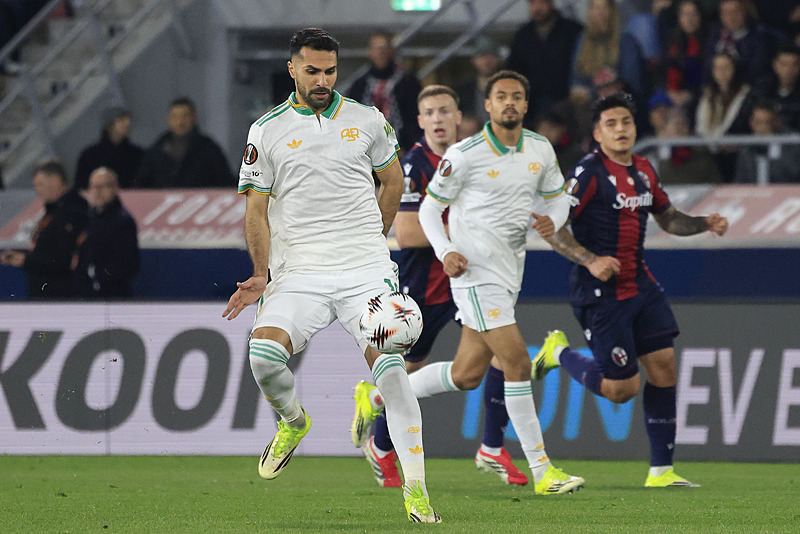 Galatasaray milli yıldız için devrede! Teklif ortaya çıktı