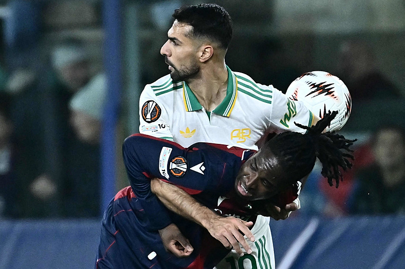 Galatasaray milli yıldız için devrede! Teklif ortaya çıktı