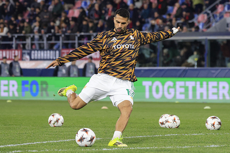 Galatasaray milli yıldız için devrede! Teklif ortaya çıktı