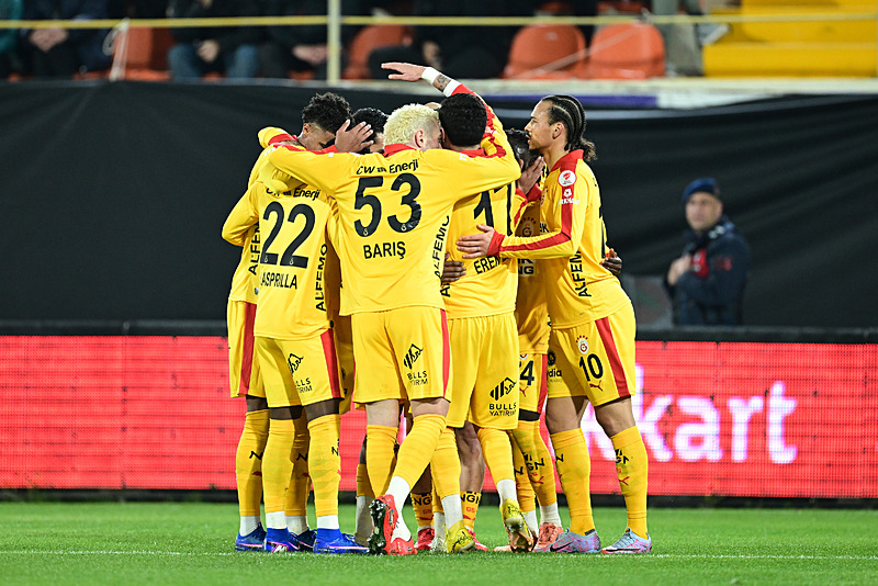 Galatasaray’a Koopmeiners’ten güzel haber! Transferde ilginç detay