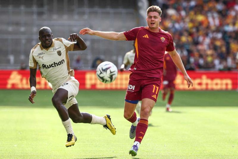 Fenerbahçe’den stoper harekatı! İşte hedefteki 2 yıldız