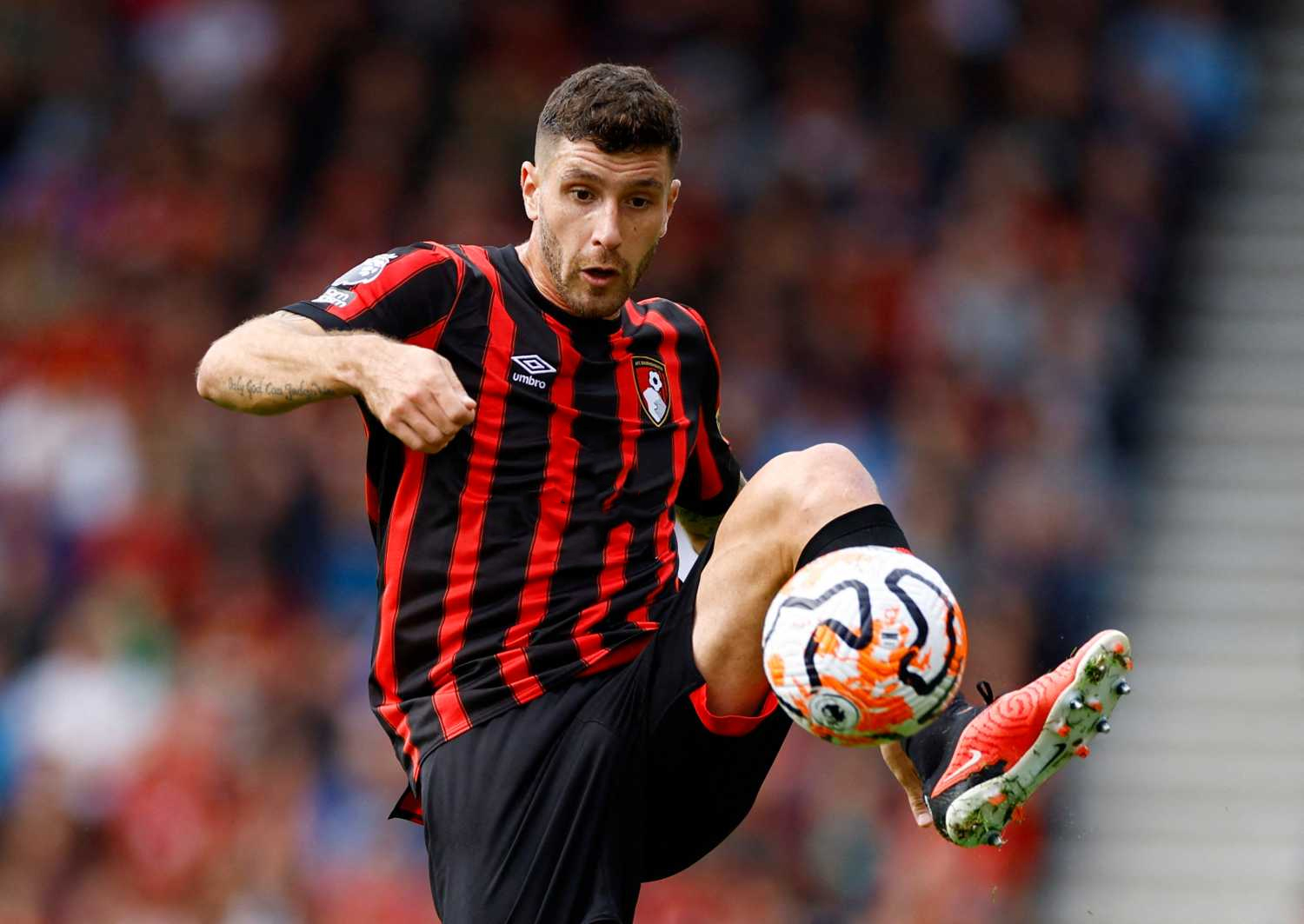 Fenerbahçe’den stoper harekatı! İşte hedefteki 2 yıldız