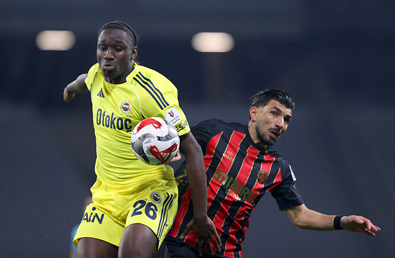 Fenerbahçe’nin ilk golcüsü ABD’den! Transferde sürpriz gelişme