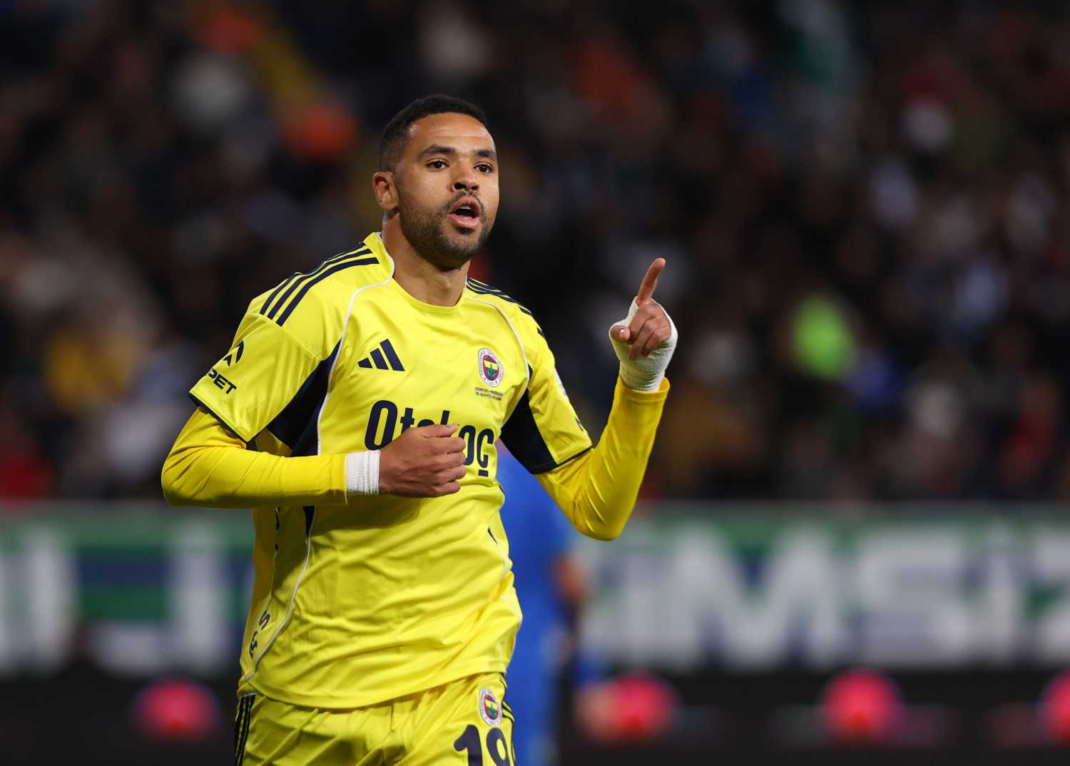 Fenerbahçe’nin ilk golcüsü ABD’den! Transferde sürpriz gelişme