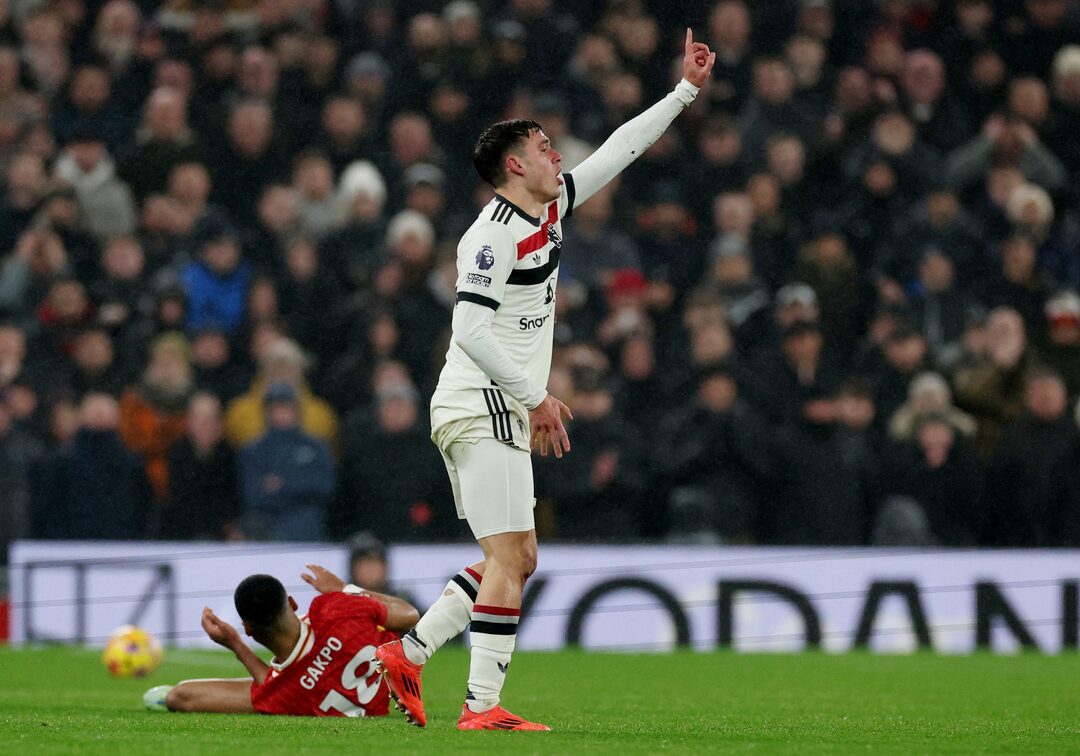 Galatasaray ile yeniden masaya oturdu! Transferde flaş gelişme