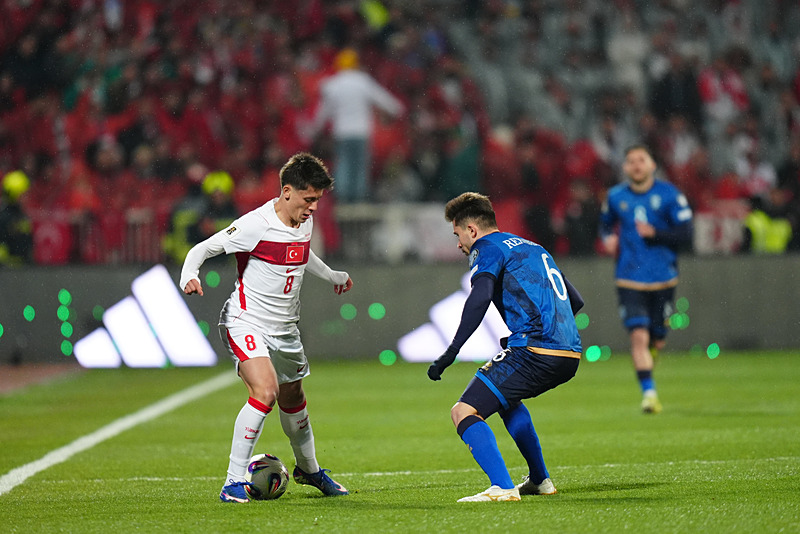 Spor yazarlarından Kosova-Türkiye maçı değerlendirmesi