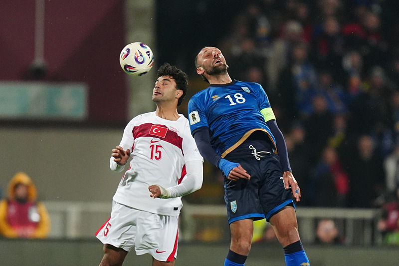 Spor yazarlarından Kosova-Türkiye maçı değerlendirmesi