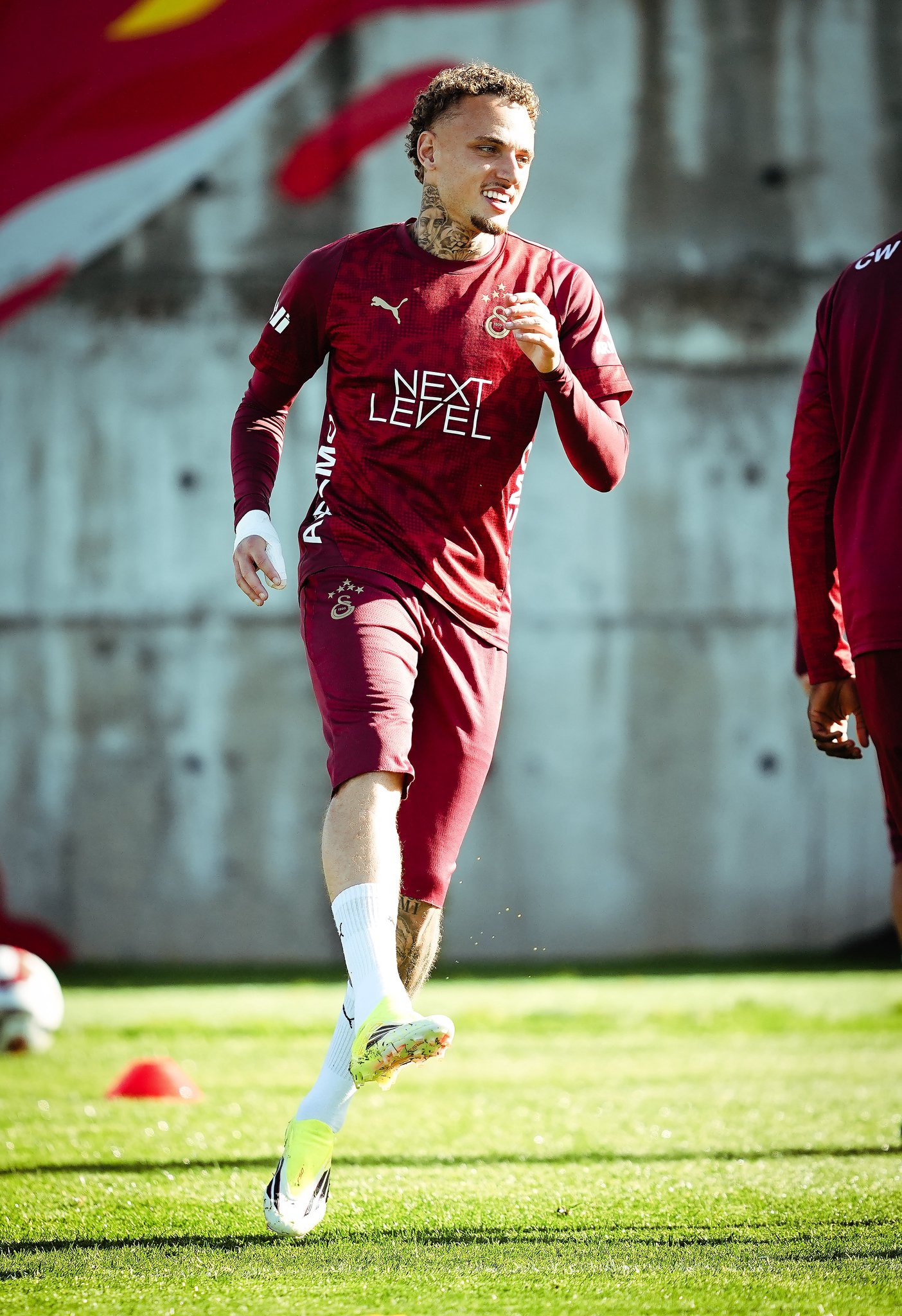 Galatasaray’a Trabzonspor maçı öncesi Noa Lang’dan müjdeli haber!