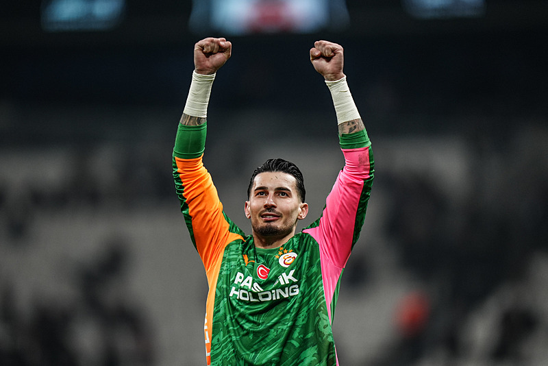 Galatasaray Uğurcan Çakır’ın bonservisini belirledi! Premier Lig’den talibi var