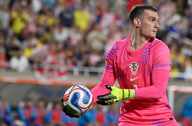 İtalyan basınından Livakovic iddiası! Transfer...