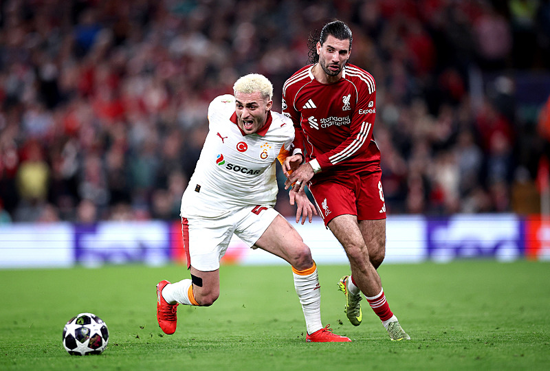 Transferde kanat üçgeni! 3 oyuncunun geleceği birbirine bağlı