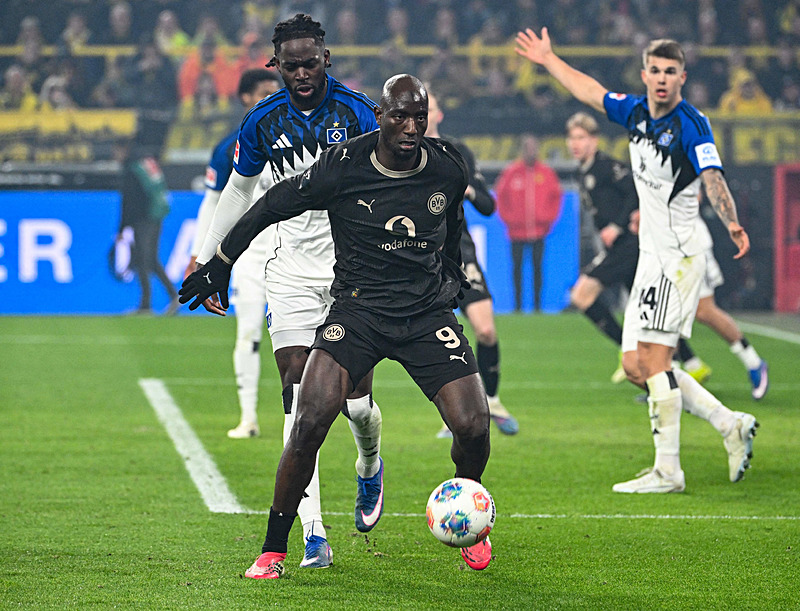 TRANSFER HABERİ: Fenerbahçe’den dev golcü atağı!