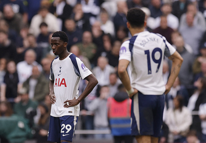 Fenerbahçe’den yıldız isme rekor bedel! Orta sahada revizyon planlanıyor