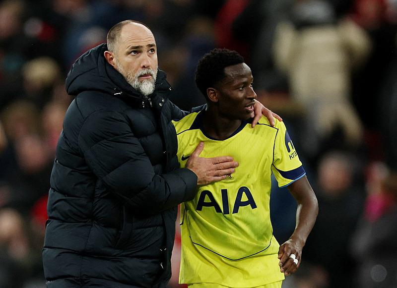 Fenerbahçe’den yıldız isme rekor bedel! Orta sahada revizyon planlanıyor