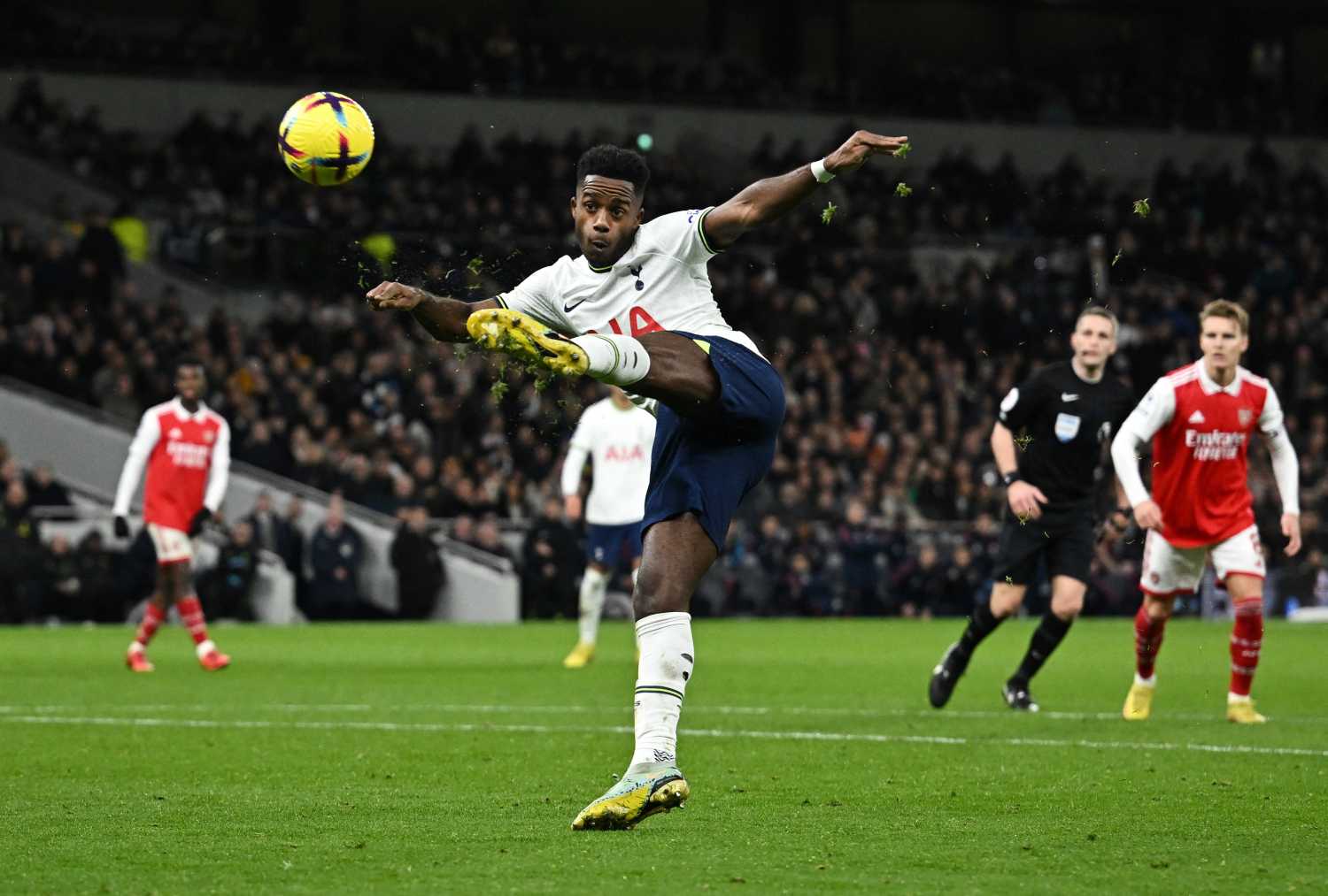 Galatasaray’dan sol bek operasyonu! İşte hedefteki yıldız