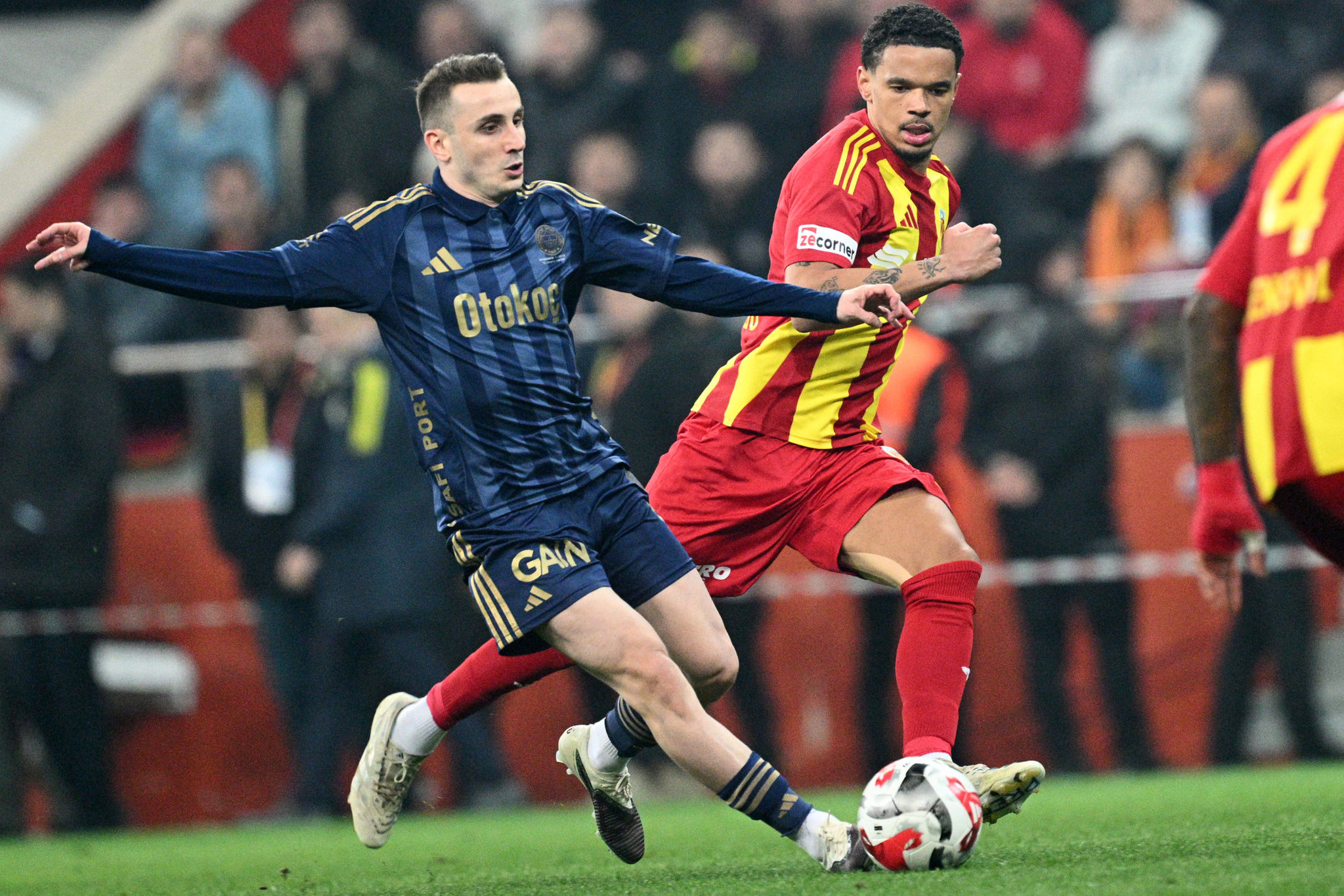 Ahmet Çakar’dan Zecorner Kayserispor-Fenerbahçe maçı değerlendirmesi!