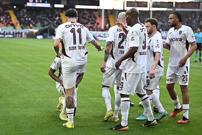 Şampiyonluk için kıyasıya yarış! İşte kalan maçlar