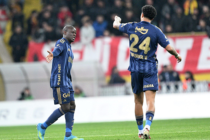 Sadettin Saran’dan tarihi hazırlık! Galatasaray’ın puan kaybı sonrası...