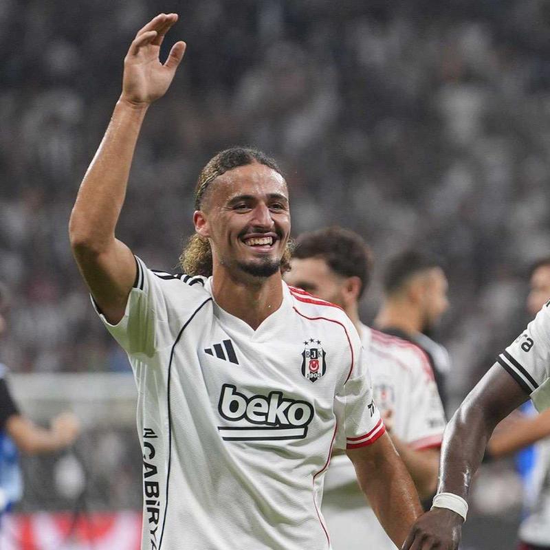 Beşiktaş flaş transfer operasyonu! Kanatlara 4 transfer birden