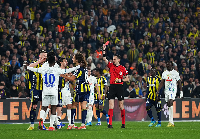 Spor yazarları Fenerbahçe-Çaykur Rizespor maçını yorumladı!