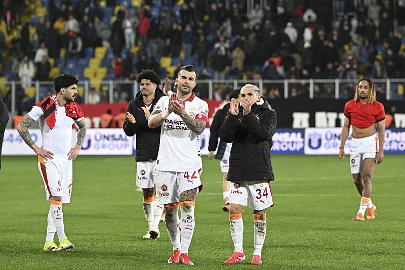 Galatasaray’dan stoper harekatı! İşte o isim