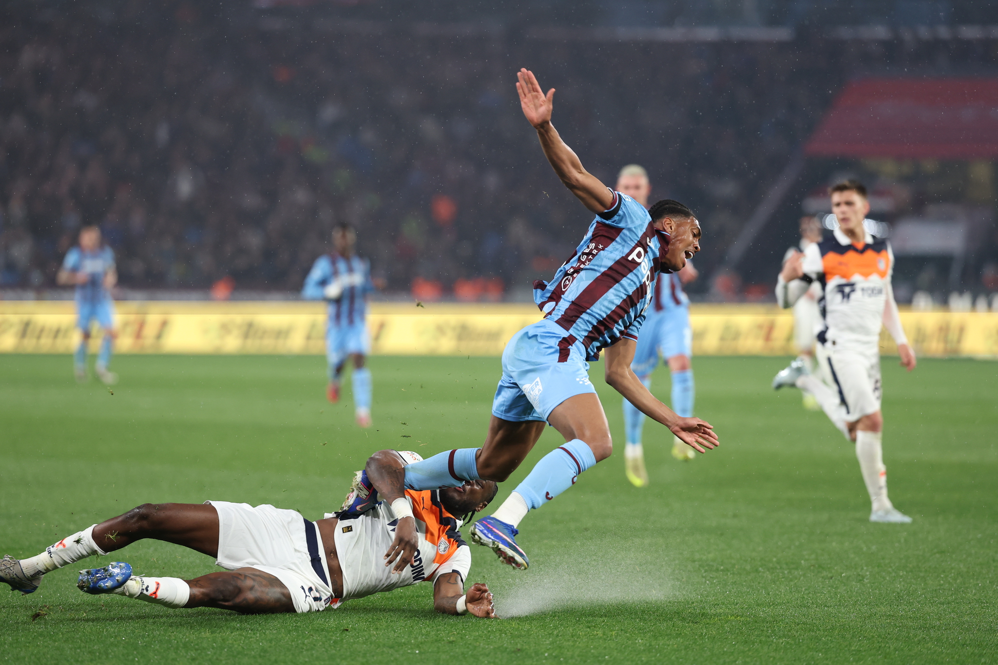 Spor yazarları Trabzonspor-RAMS Başakşehir maçını değerlendirdi!