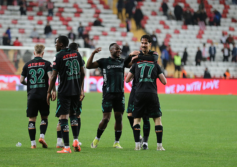 Fenerbahçe’de kupa mesaisi! İşte Tedesco’nun TÜMOSAN Konyaspor maçı muhtemel 11’i