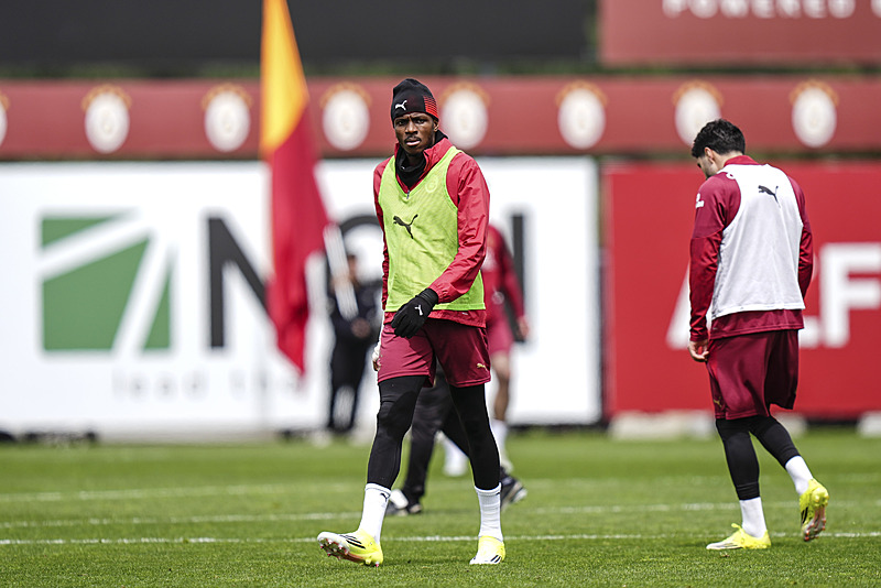 Dünya devinden Victor Osimhen’e kanca! İspanyol basını duyurdu