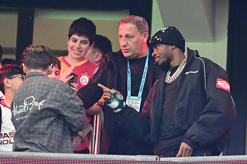 Dünya devinden Victor Osimhen’e kanca! İspanyol basını duyurdu