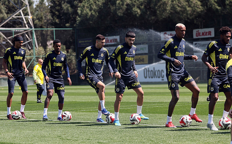 Ezeli rakiplerin transfer yarışı! Beşiktaş, Fenerbahçe ve Galatasaray o yıldız için devrede