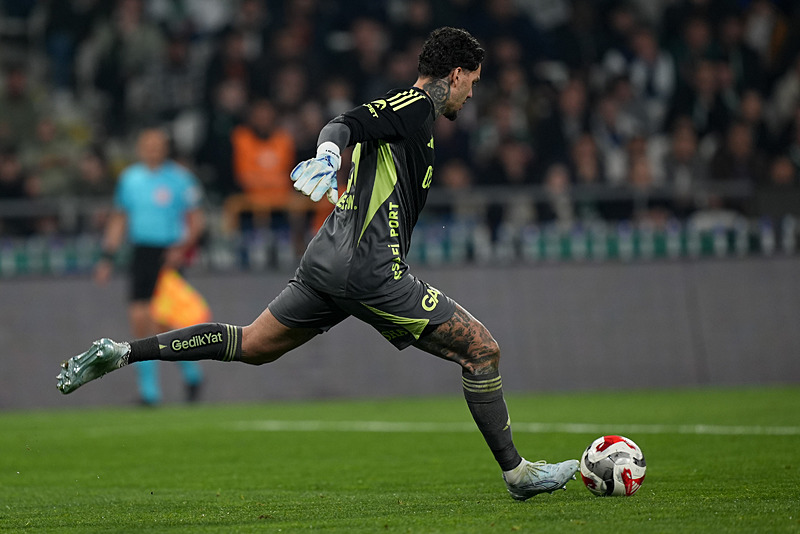 Ederson Fenerbahçe’den ayrılacak mı? Kulüpten açıklama geldi