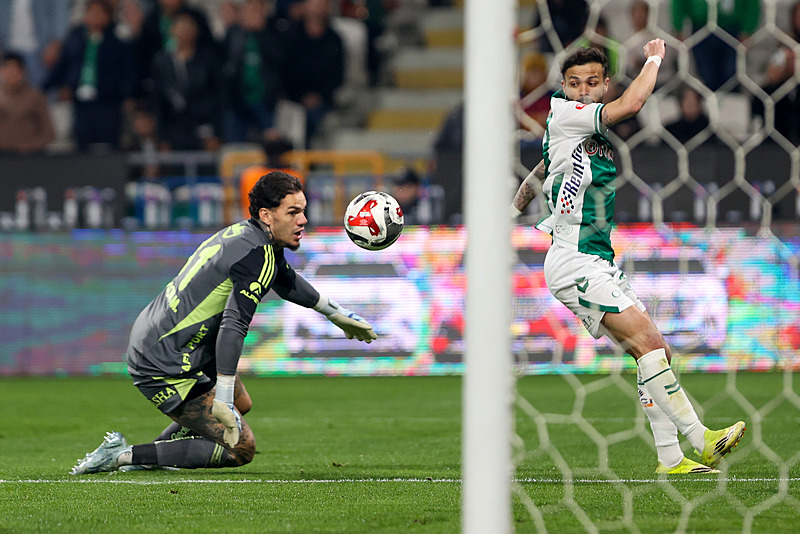 Ederson Fenerbahçe’den ayrılacak mı? Kulüpten açıklama geldi