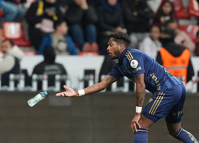 Brezilya basınından flaş iddia! Fred ve Torreira aynı takımda buluşuyor