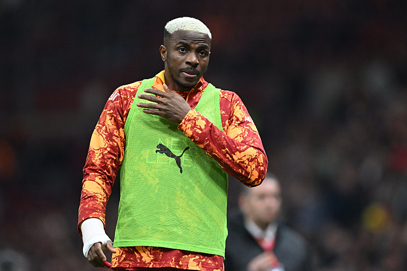 FIFA menajerinden Osimhen sözleri: Transferi çok gerçekçi!