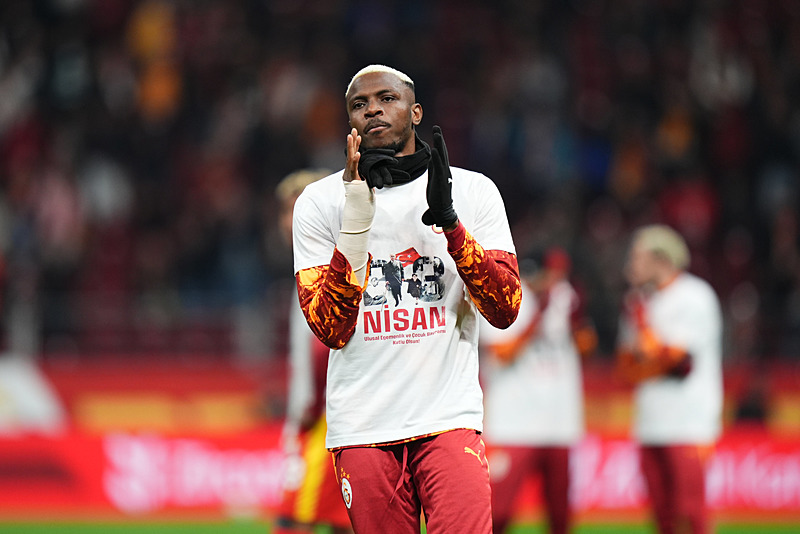 FIFA menajerinden Osimhen sözleri: Transferi çok gerçekçi!