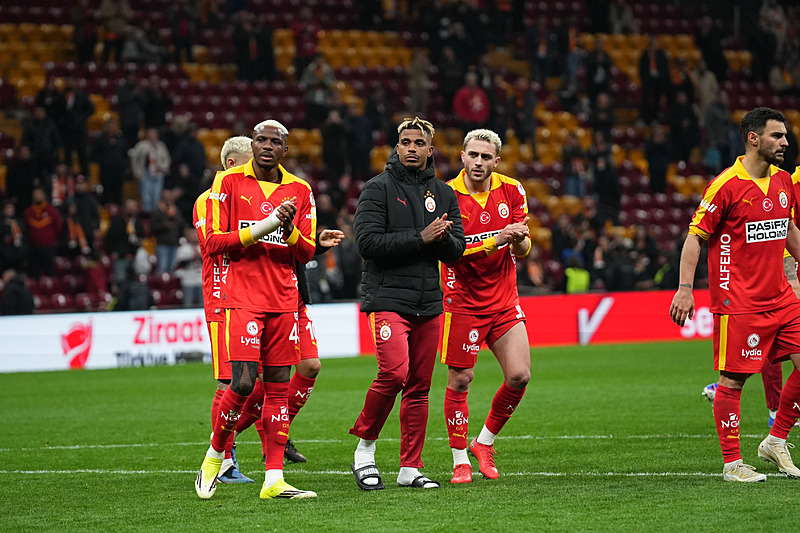 Galatasaray’ın yeni yıldız savunmacısı Real Madrid’den!