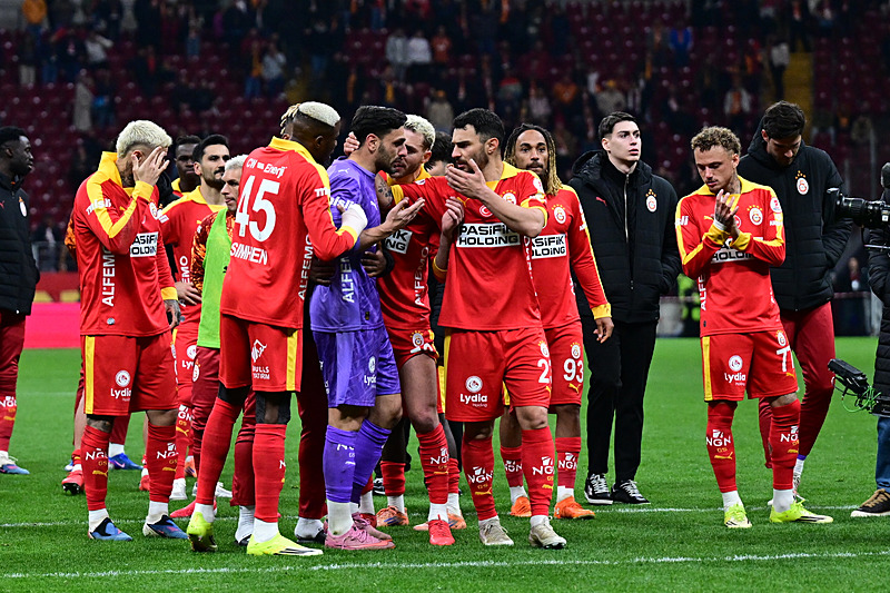 Galatasaray’ın yeni yıldız savunmacısı Real Madrid’den!