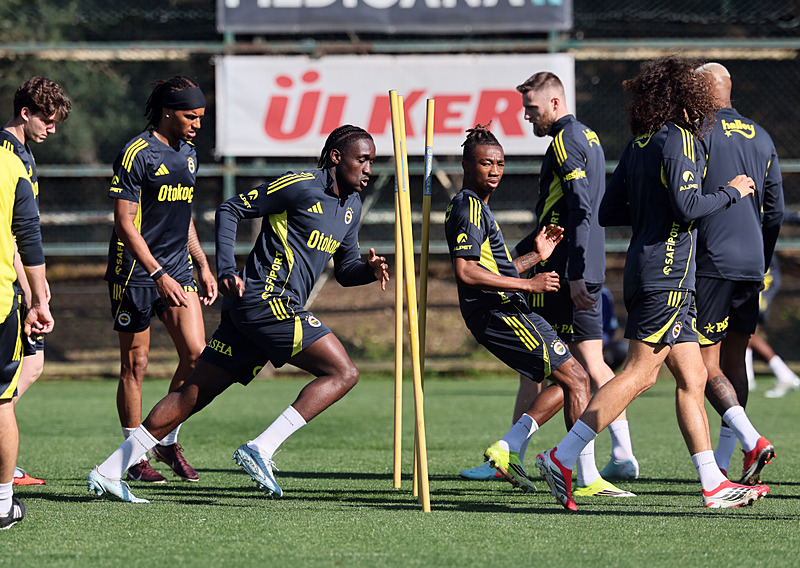 Derbi sonrası Fenerbahçe ve Galatasaray’ı bekleyen tehlike! Tam 9 futbolcu...