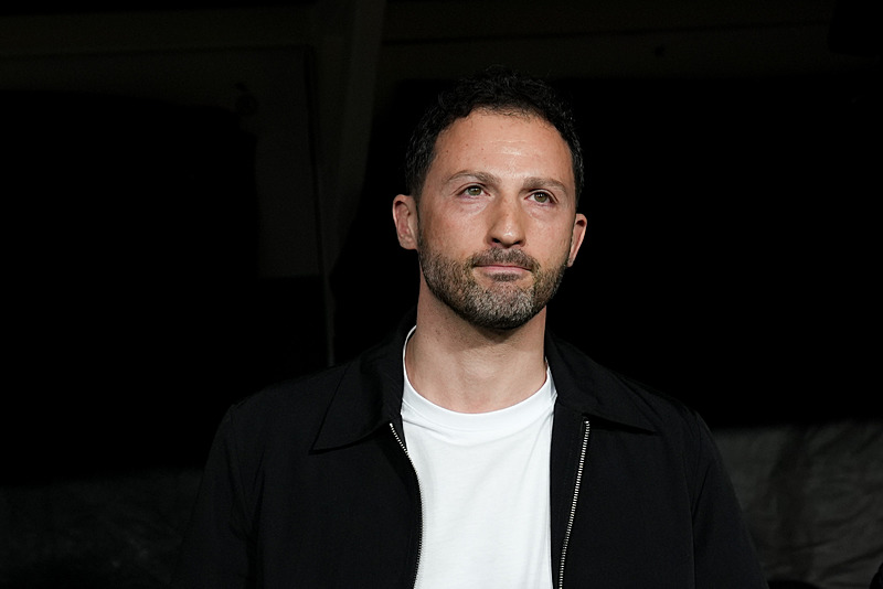 Domenico Tedesco kararı dış basında: Mourinho’nun halefi görevden alındı