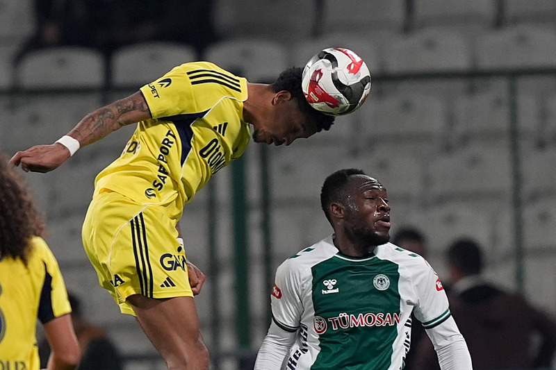 Fenerbahçe’de yıldız isime Roma kancası!