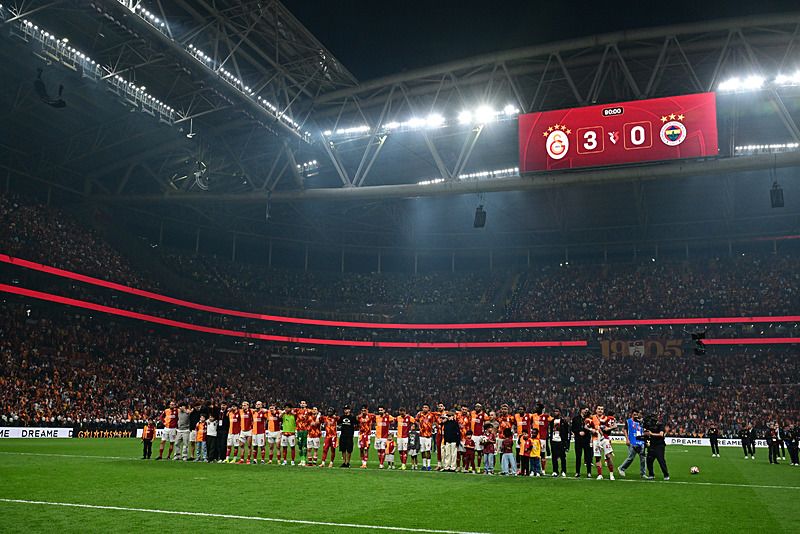Galatasaraylıları heyecanlandırdı: Liverpool’un yıldızından flaş hareket!